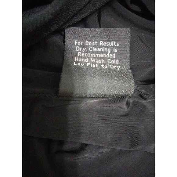 J. Peterman Women's Black Dress Cap Sleeve - Picture 7 of 7